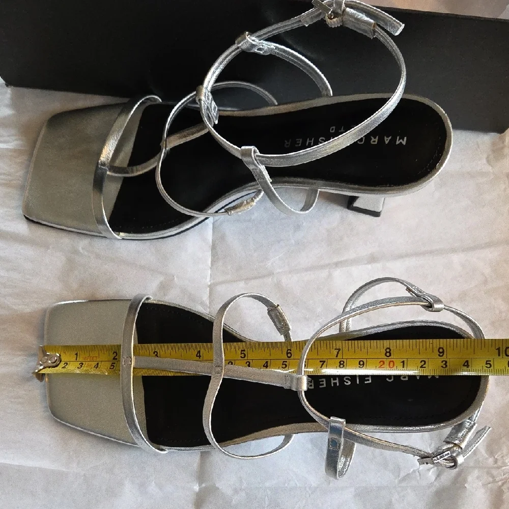 Marc Fisher Dennie T-Strap Silver Sandals - Picture 11 of 12